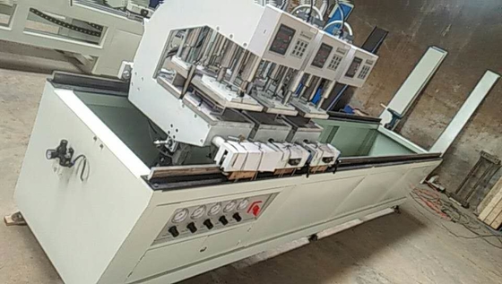China 3.5Kw Power Upvc Window Welding Machine , Vinyl Windows Making Machine supplier